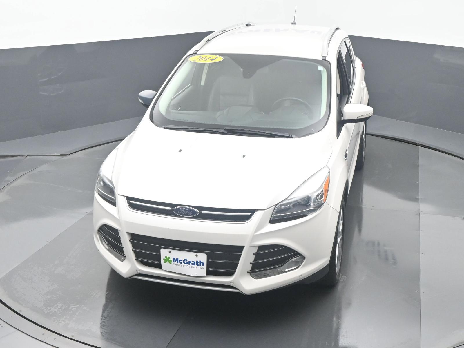 2014 Ford Escape Vehicle Photo in Cedar Rapids, IA 52402