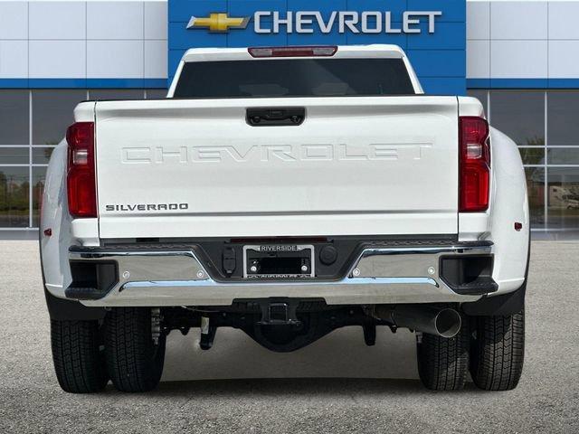 2025 Chevrolet Silverado 3500 HD Vehicle Photo in RIVERSIDE, CA 92504-4106