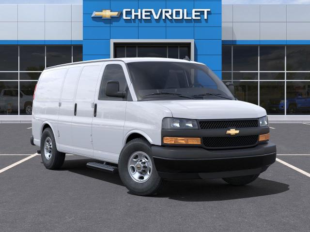 2024 Chevrolet Express Cargo 2500 Vehicle Photo in SAINT JAMES, NY 11780-3219