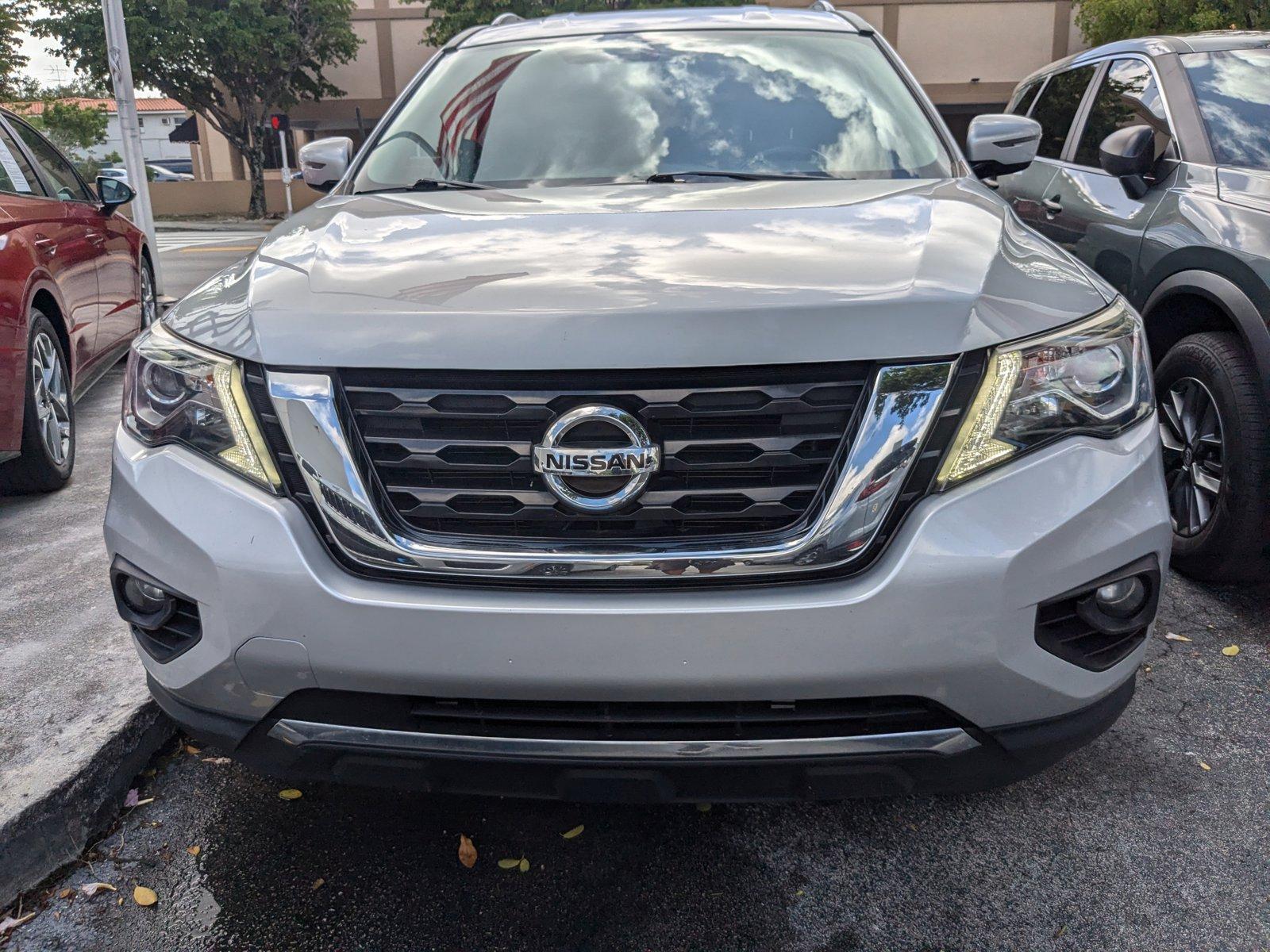 2019 Nissan Pathfinder Vehicle Photo in Miami, FL 33135