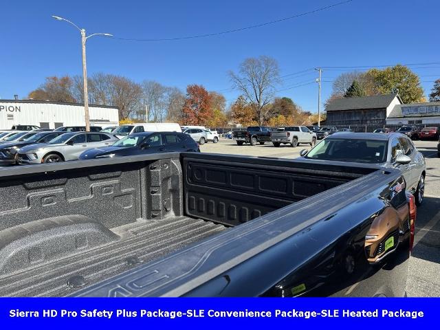 2025 GMC Sierra 3500HD Vehicle Photo in CHICOPEE, MA 01020-5001