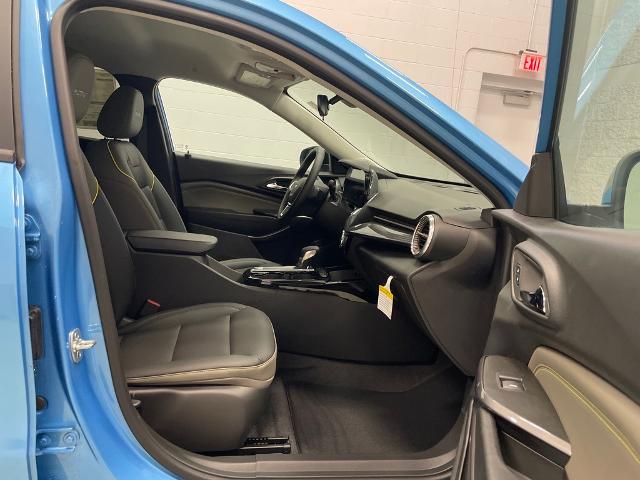 2025 Chevrolet Trax Vehicle Photo in ROGERS, MN 55374-9422