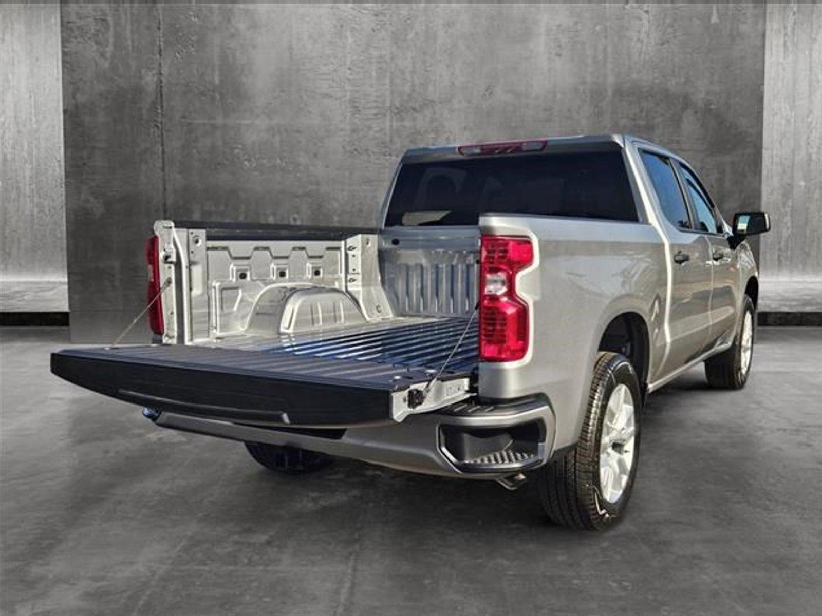 2024 Chevrolet Silverado 1500 Vehicle Photo in PEORIA, AZ 85382-3715