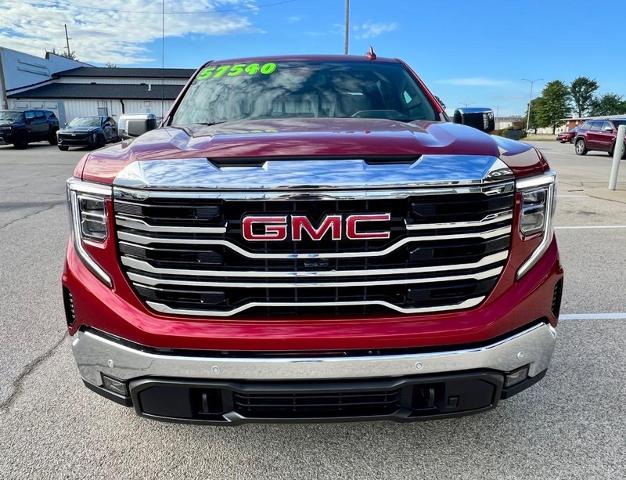 2024 GMC Sierra 1500 Vehicle Photo in EFFINGHAM, IL 62401-2832