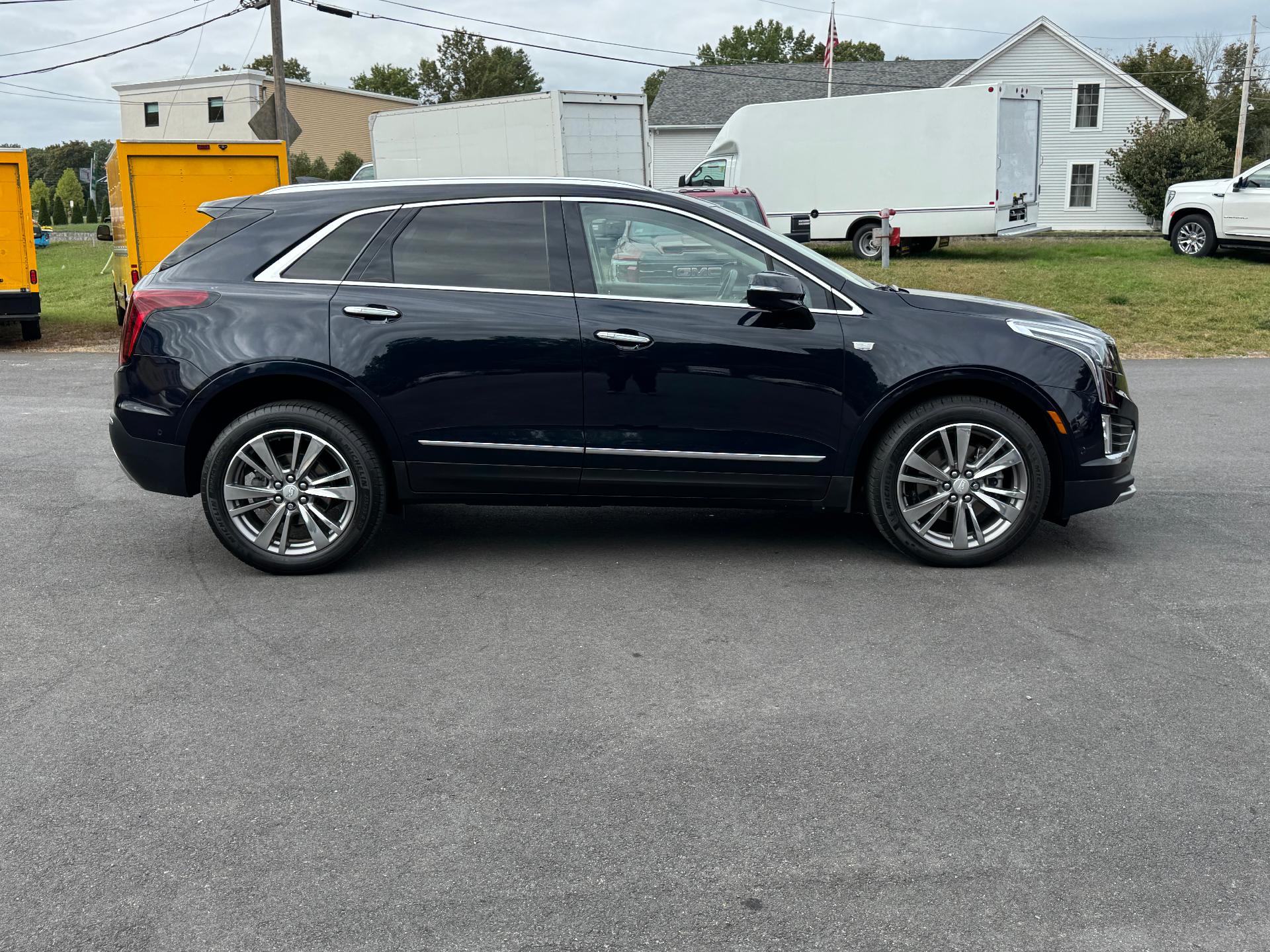 2021 Cadillac XT5 Vehicle Photo in LEOMINSTER, MA 01453-2952