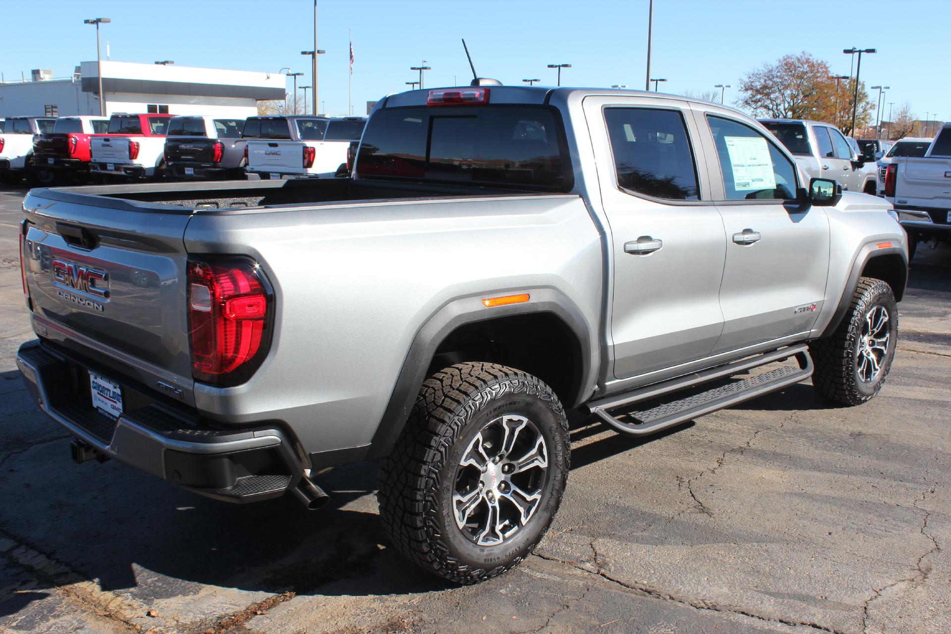 2024 GMC Canyon Vehicle Photo in AURORA, CO 80012-4011