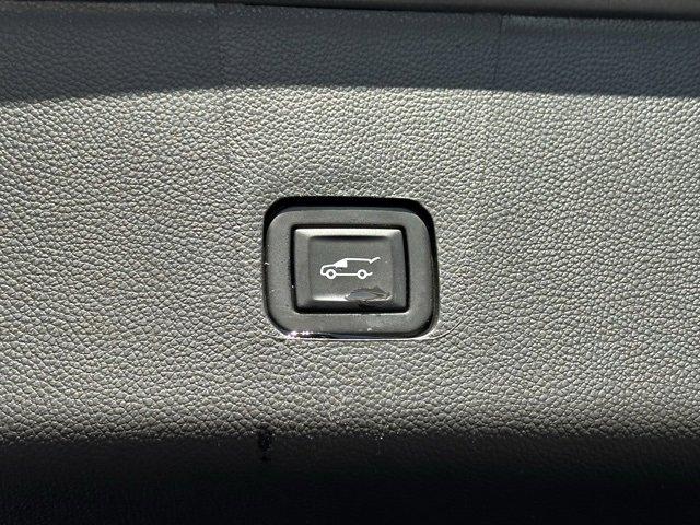 2021 Chevrolet Traverse Vehicle Photo in DALLAS, TX 75244-5909