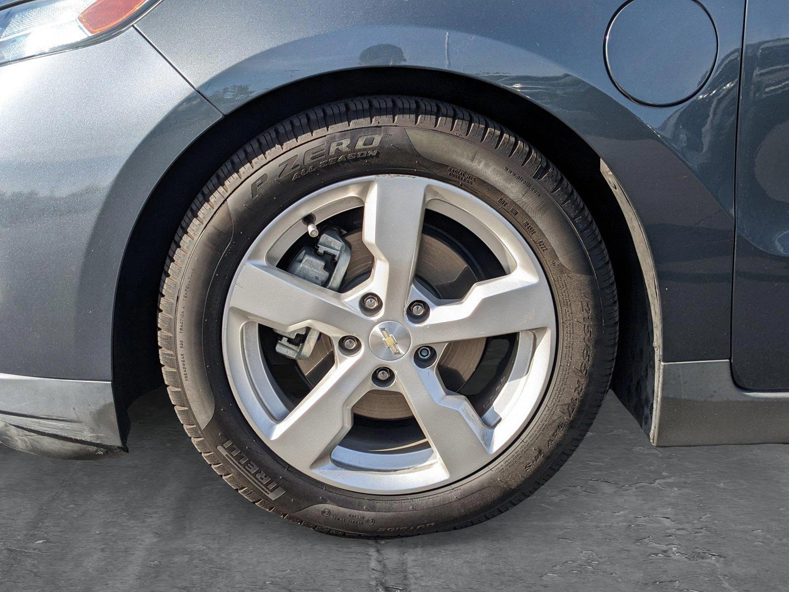 2013 Chevrolet Volt Vehicle Photo in VALENCIA, CA 91355-1705