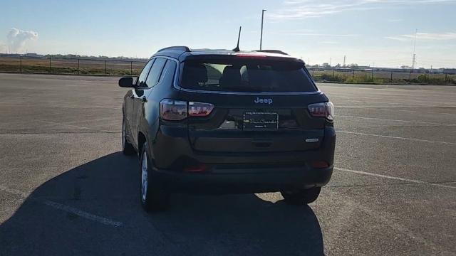 2022 Jeep Compass Vehicle Photo in HOUSTON, TX 77054-4802