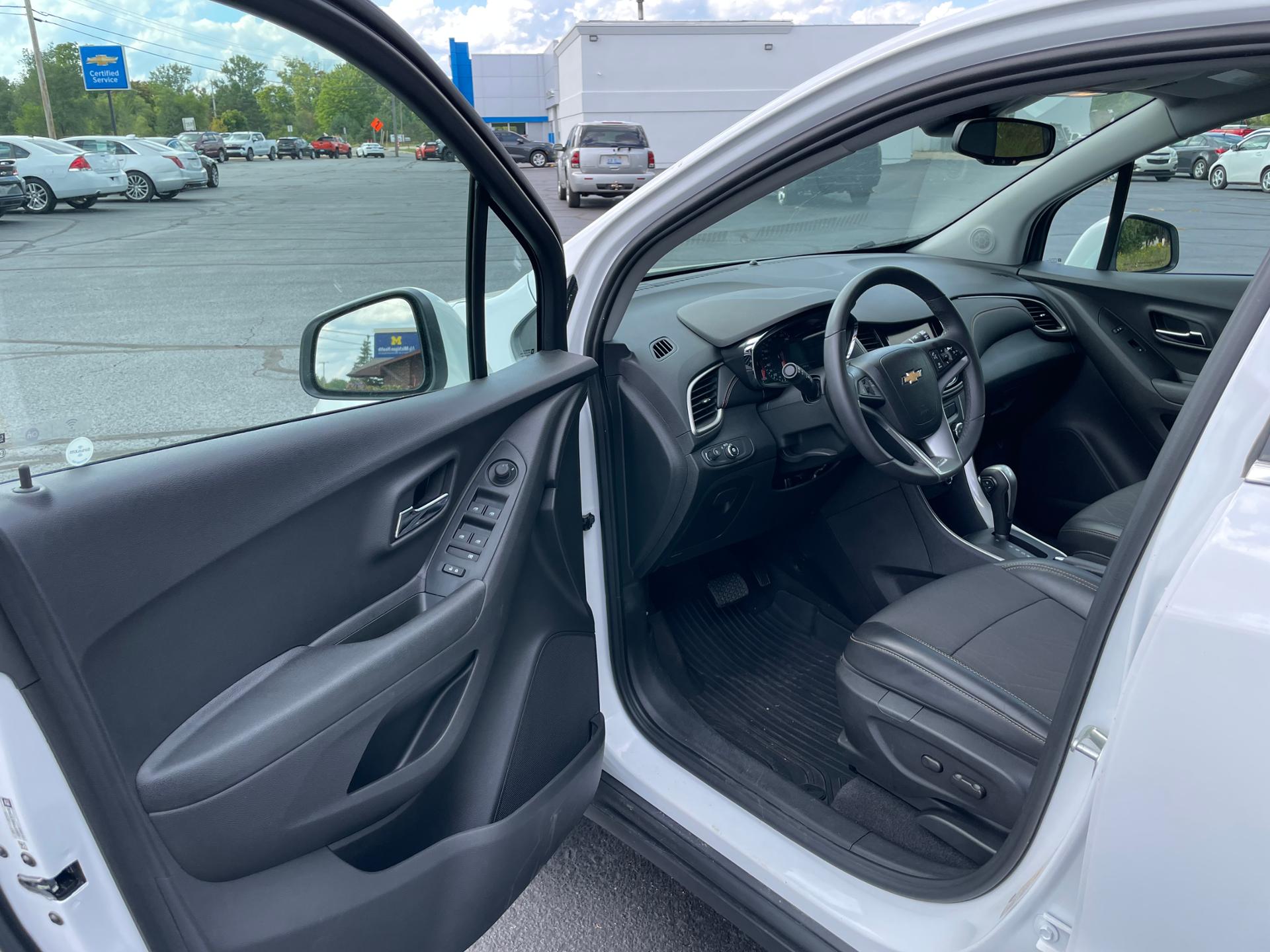 2020 Chevrolet Trax Vehicle Photo in CLARE, MI 48617-9414