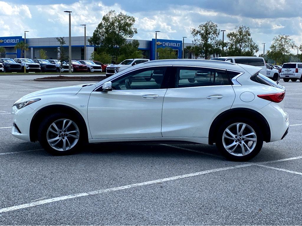 2017 INFINITI QX30 Vehicle Photo in POOLER, GA 31322-3252