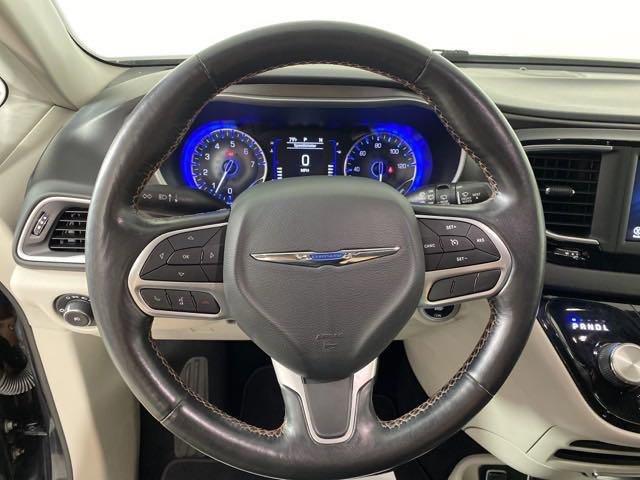 2020 Chrysler Pacifica Vehicle Photo in MEDINA, OH 44256-9001