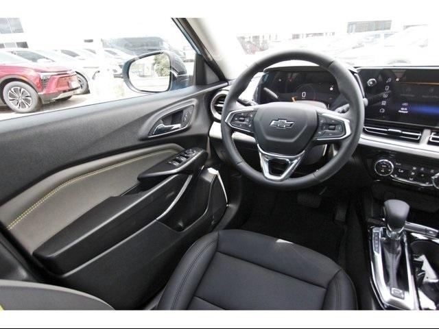 2025 Chevrolet Trax Vehicle Photo in ROSENBERG, TX 77471-5675