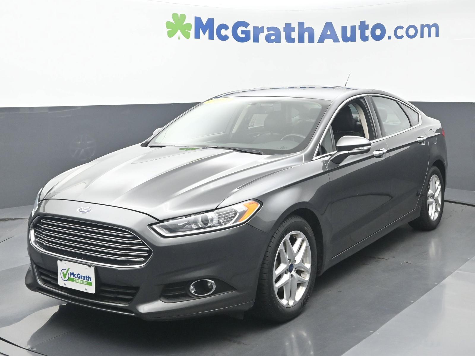 2015 Ford Fusion Vehicle Photo in Marion, IA 52302