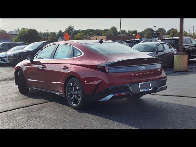 2024 Hyundai SONATA Vehicle Photo in O'Fallon, IL 62269