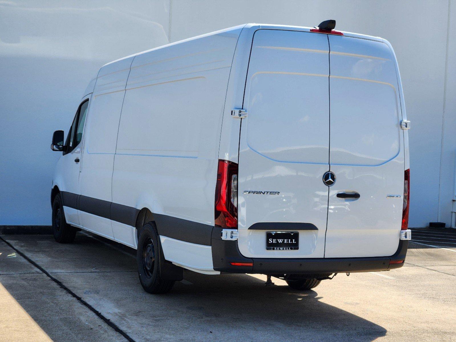 2025 Mercedes-Benz Sprinter Cargo Van Vehicle Photo in HOUSTON, TX 77079