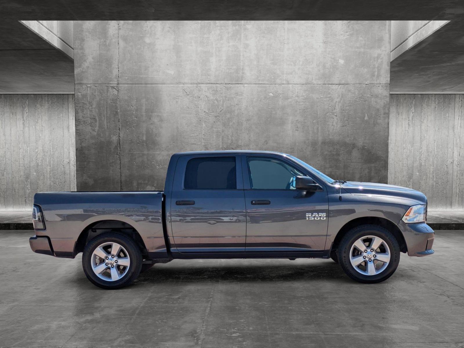 2016 Ram 1500 Vehicle Photo in Tustin, CA 92782