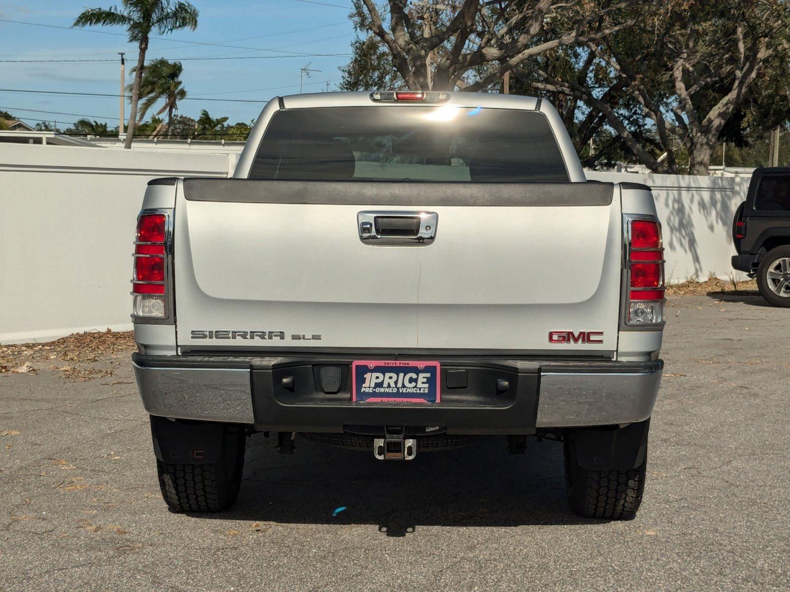 2013 GMC Sierra 1500 Vehicle Photo in St. Petersburg, FL 33713