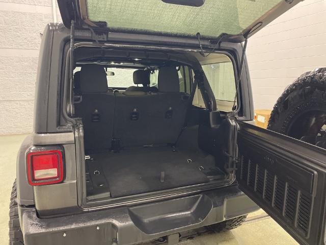 2019 Jeep Wrangler Unlimited Vehicle Photo in ROGERS, MN 55374-9422