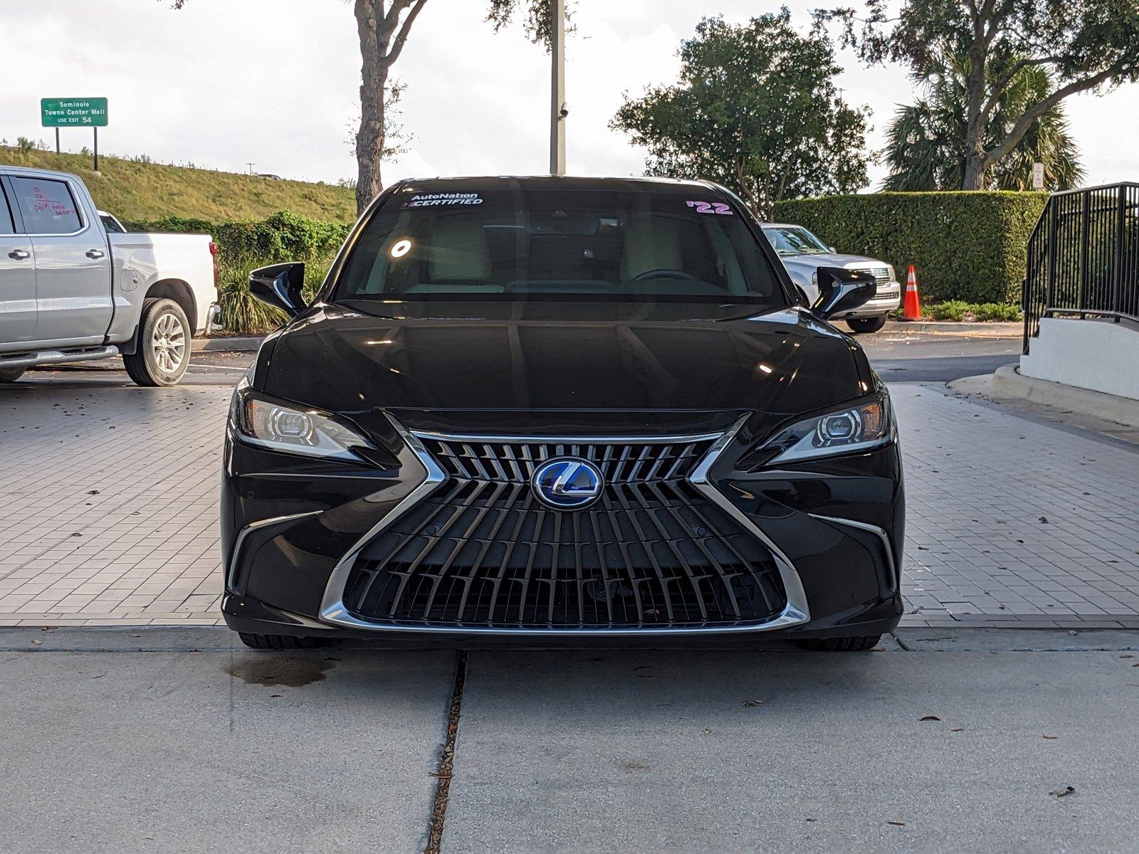 2022 Lexus ES 300h Vehicle Photo in Clearwater, FL 33761