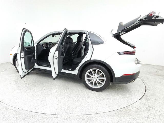 2024 Porsche Cayenne Vehicle Photo in Grapevine, TX 76051