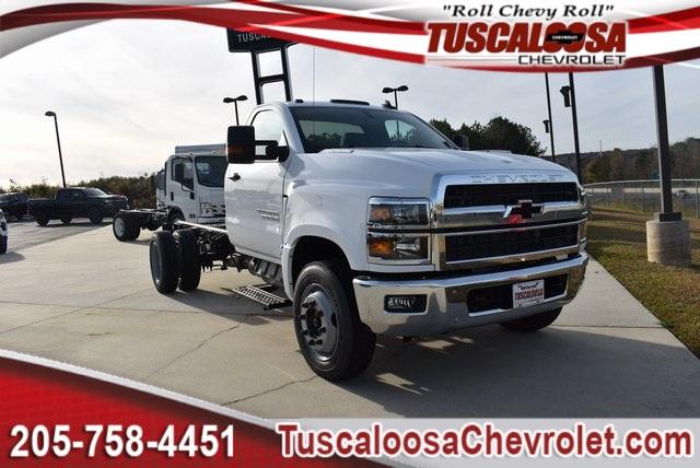 2023 Chevrolet Silverado 5500 HD in White Available for Sale in ...