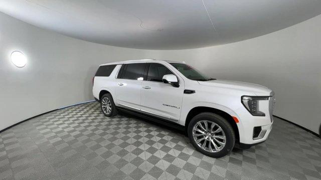 2024 GMC Yukon XL Vehicle Photo in GILBERT, AZ 85297-0402