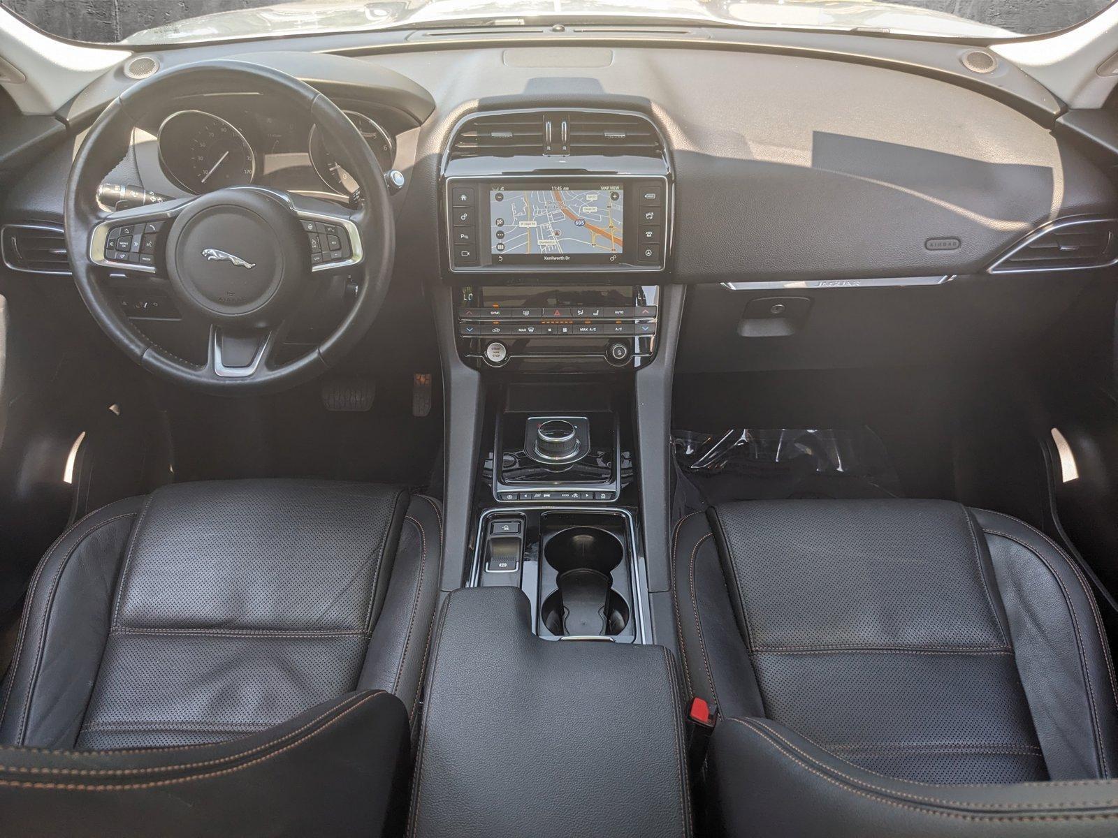 2018 Jaguar F-PACE Vehicle Photo in Towson, MD 21204