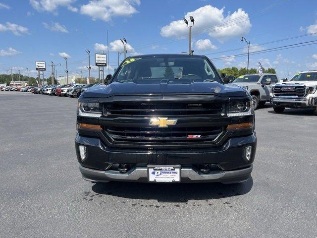 Used 2018 Chevrolet Silverado 1500 LT with VIN 3GCUKREC3JG407455 for sale in Princeton, IL