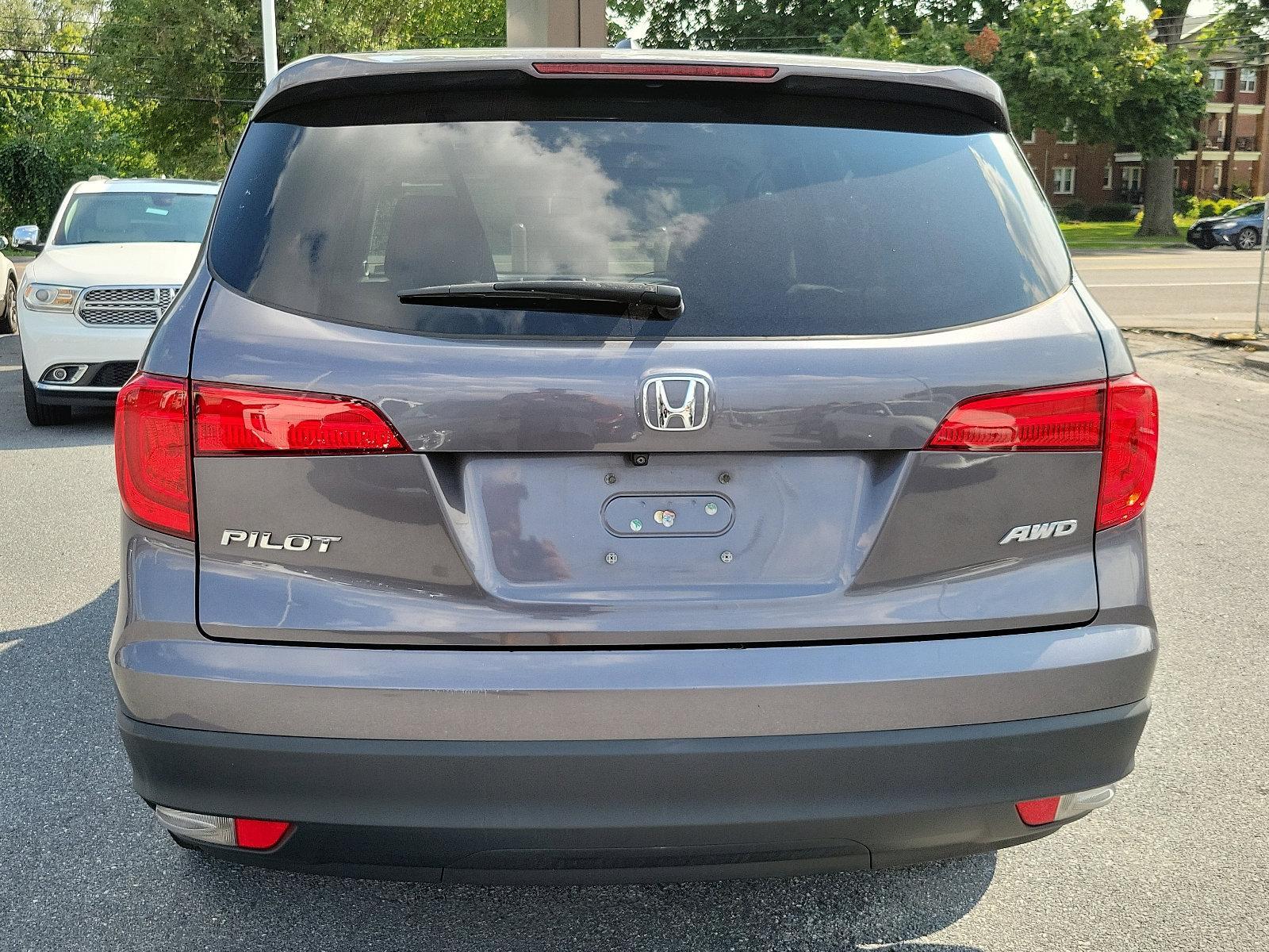 2017 Honda Pilot Vehicle Photo in Harrisburg, PA 17111