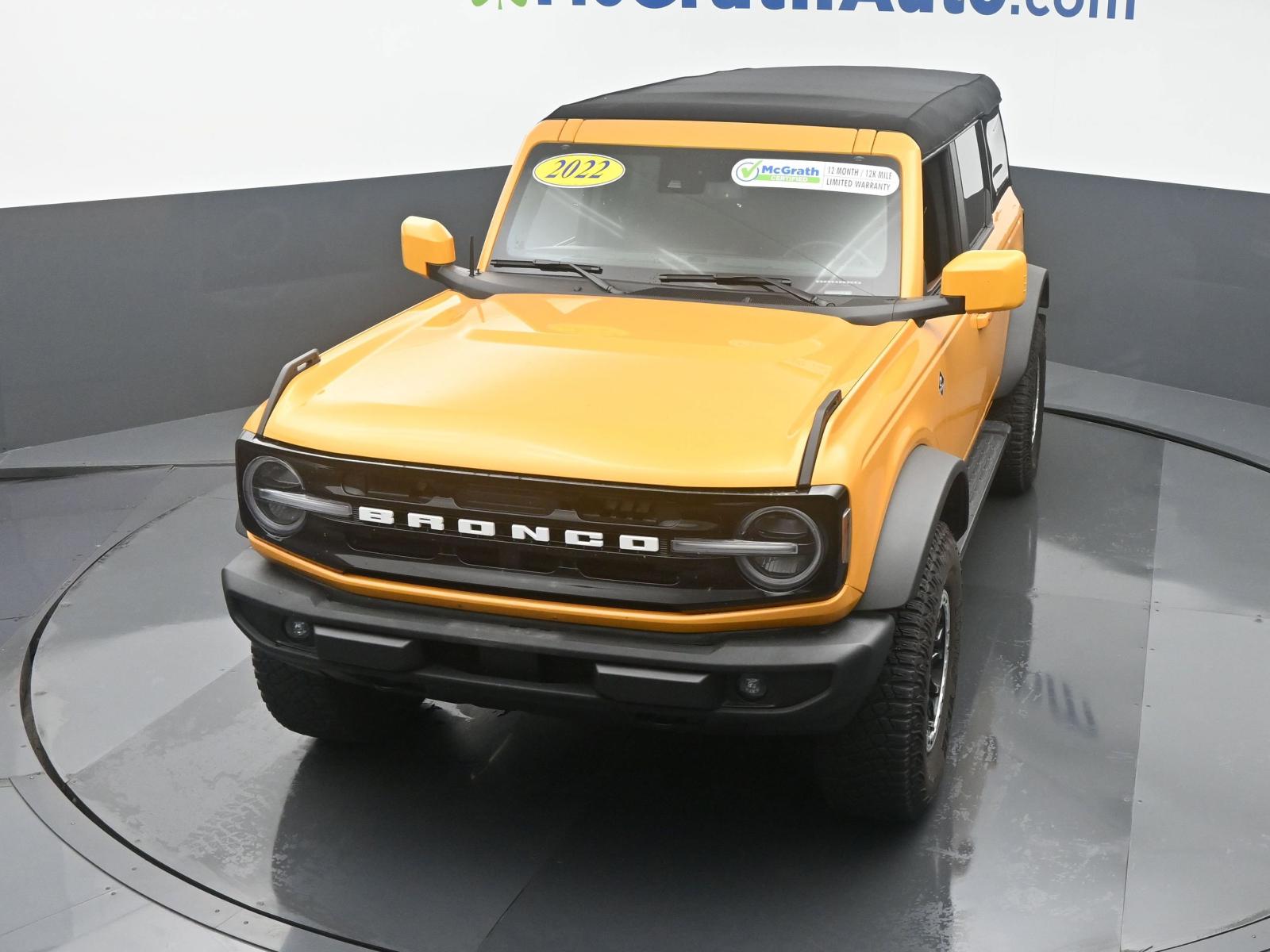 2022 Ford Bronco Vehicle Photo in Cedar Rapids, IA 52402