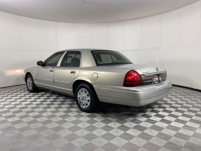 2007 Mercury Grand Marquis Vehicle Photo in MEDINA, OH 44256-9001