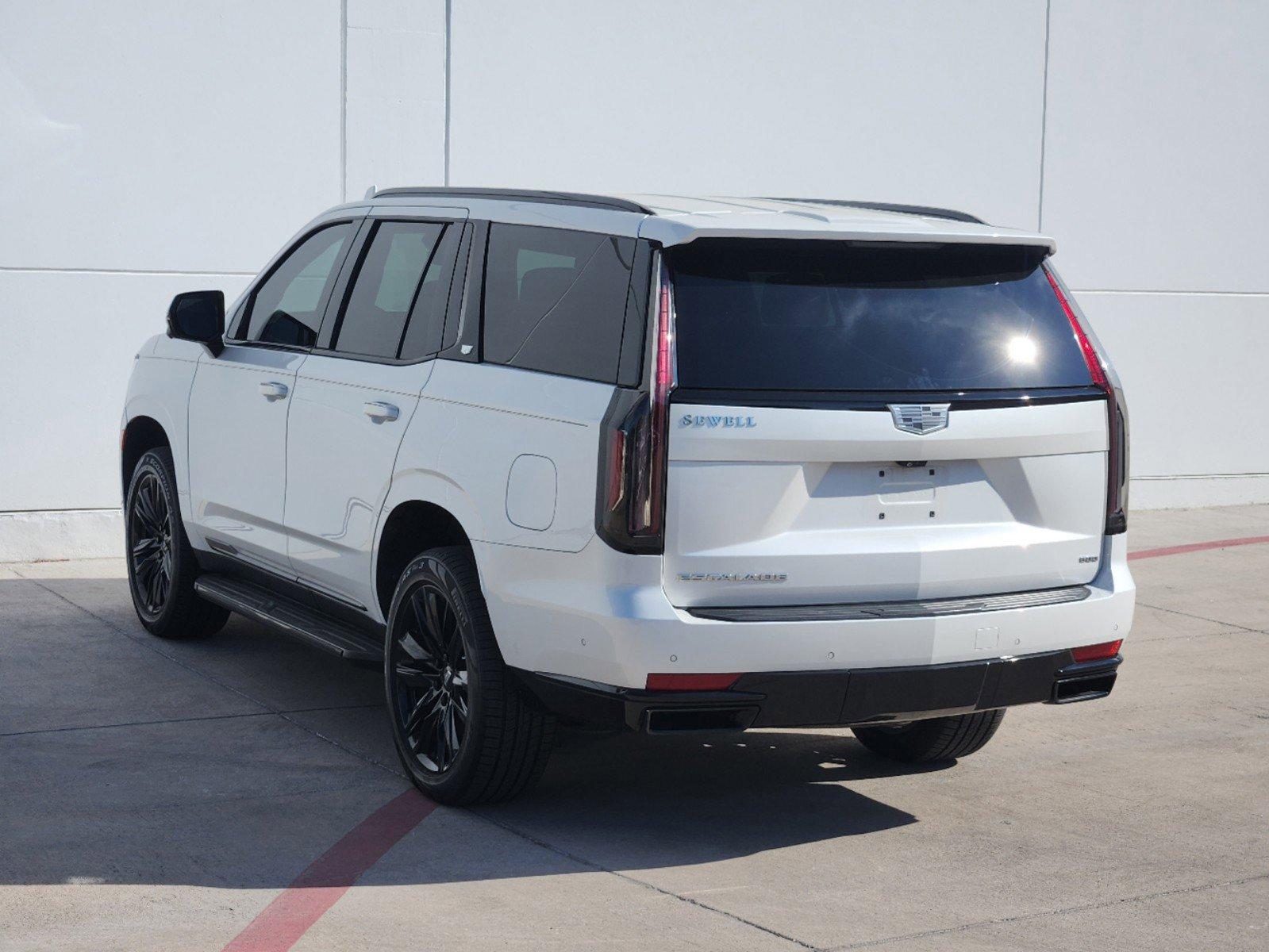 2021 Cadillac Escalade Vehicle Photo in GRAPEVINE, TX 76051-8302