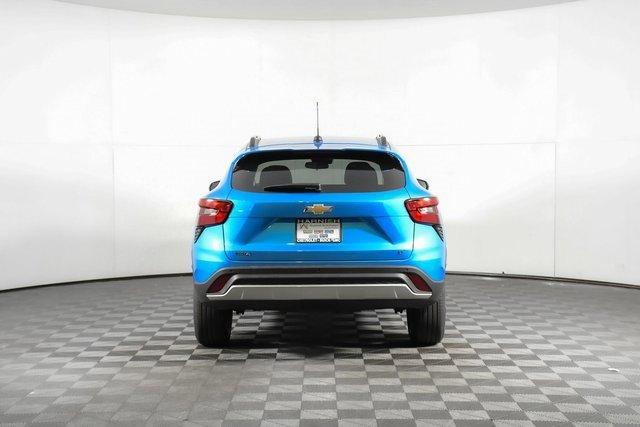 2025 Chevrolet Trax Vehicle Photo in PUYALLUP, WA 98371-4149