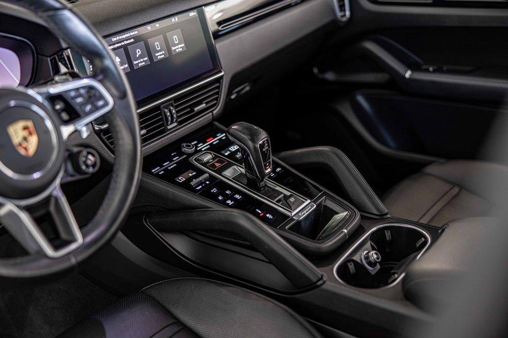 2021 Porsche Cayenne Vehicle Photo in Saint Charles, IL 60174