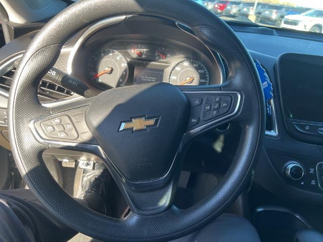 2021 Chevrolet Malibu Vehicle Photo in Plainfield, IL 60586