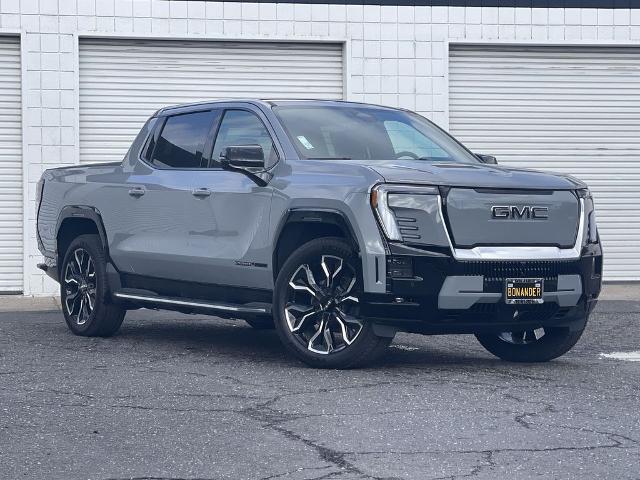 2024 GMC Sierra EV Vehicle Photo in TURLOCK, CA 95380-4918