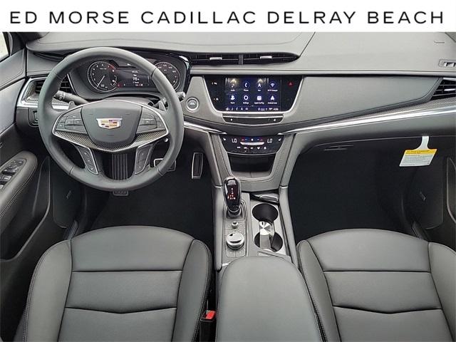 2024 Cadillac XT5 Vehicle Photo in DELRAY BEACH, FL 33483-3294