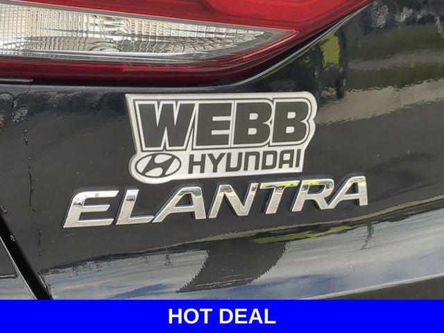 2018 Hyundai ELANTRA Vehicle Photo in Merrillville, IN 46410