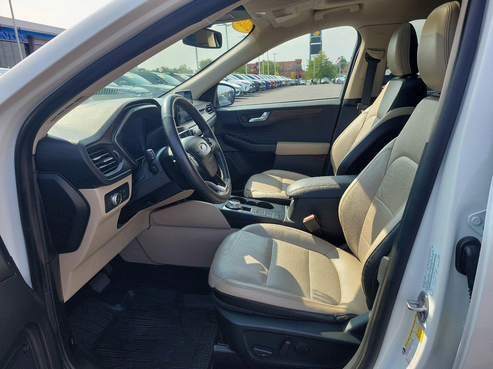 2020 Ford Escape Vehicle Photo in Harrisburg, PA 17111