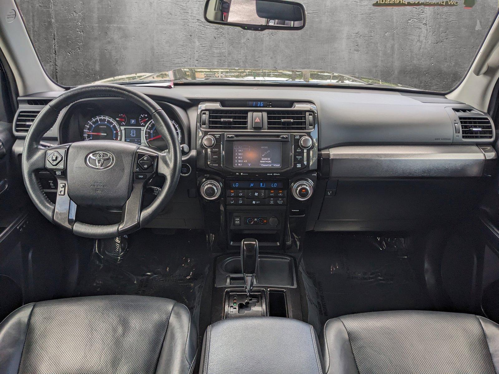 2019 Toyota 4Runner Vehicle Photo in GREENACRES, FL 33463-3207