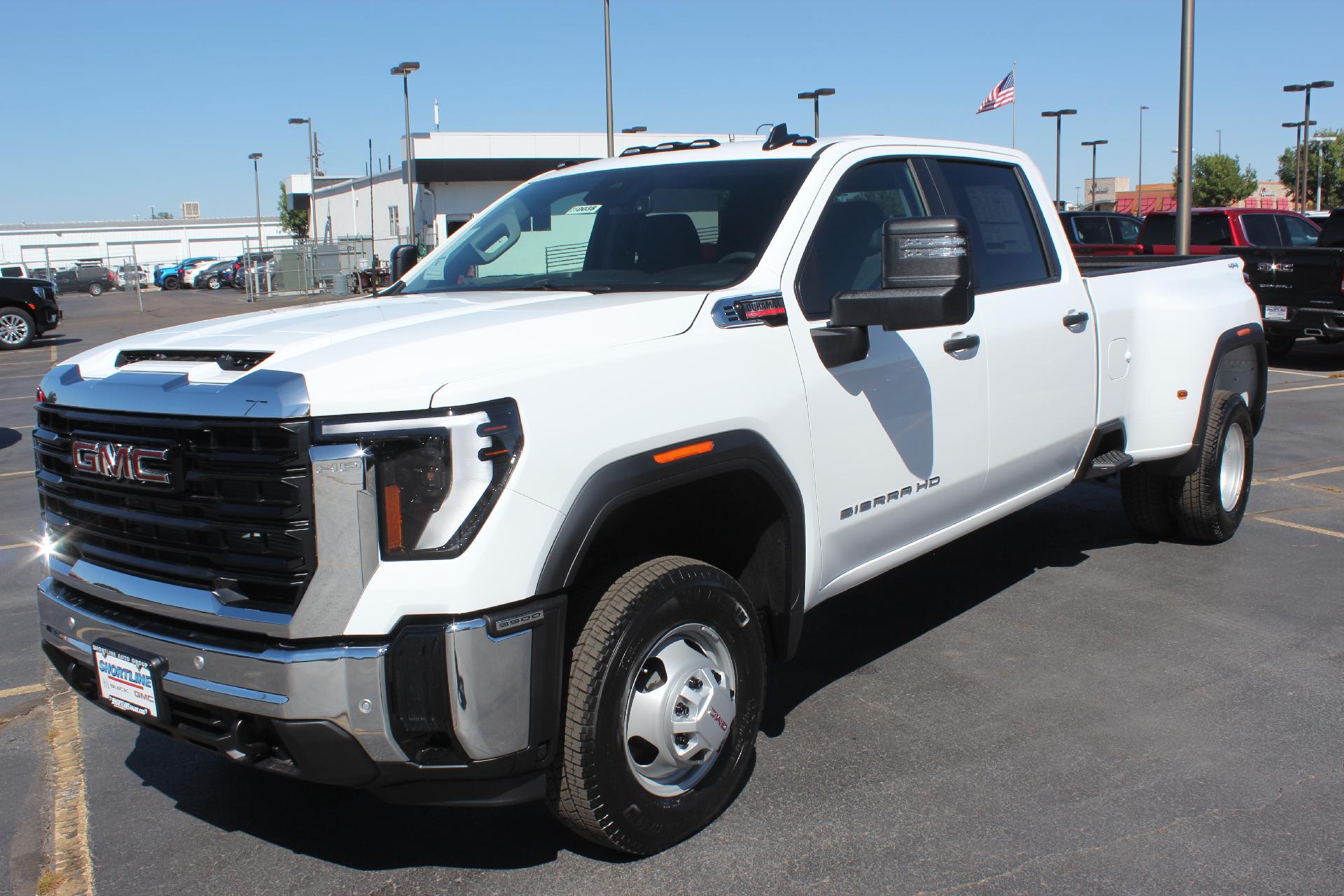 2025 GMC Sierra 3500 HD Vehicle Photo in AURORA, CO 80012-4011