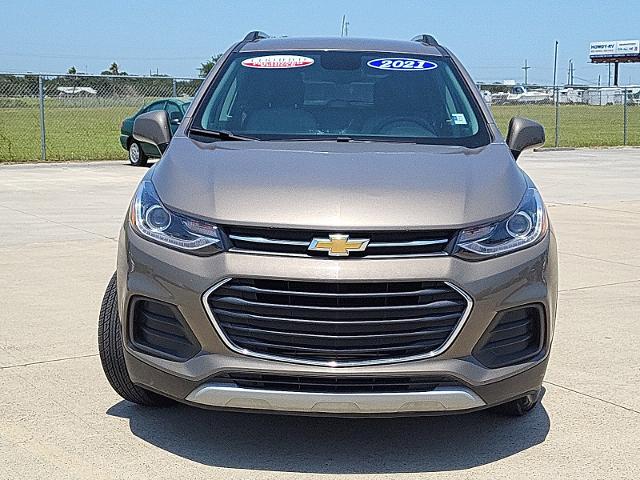 Used 2021 Chevrolet Trax LT with VIN KL7CJPSB0MB323182 for sale in Aransas Pass, TX