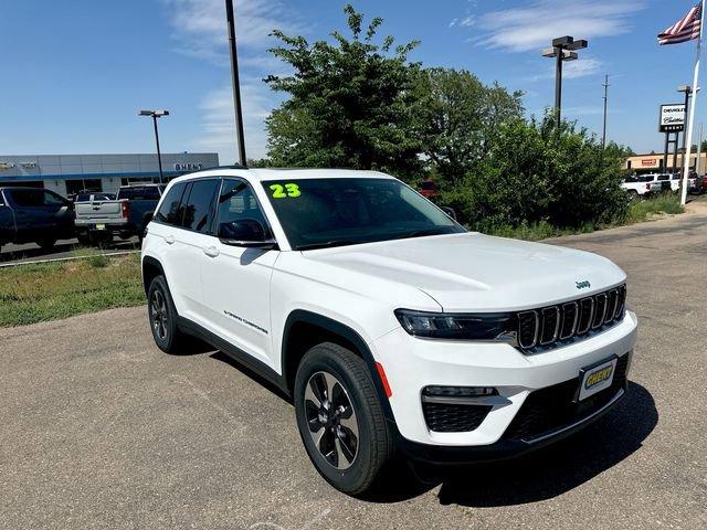 2023 Jeep Grand Cherokee 4xe Vehicle Photo in GREELEY, CO 80634-4125