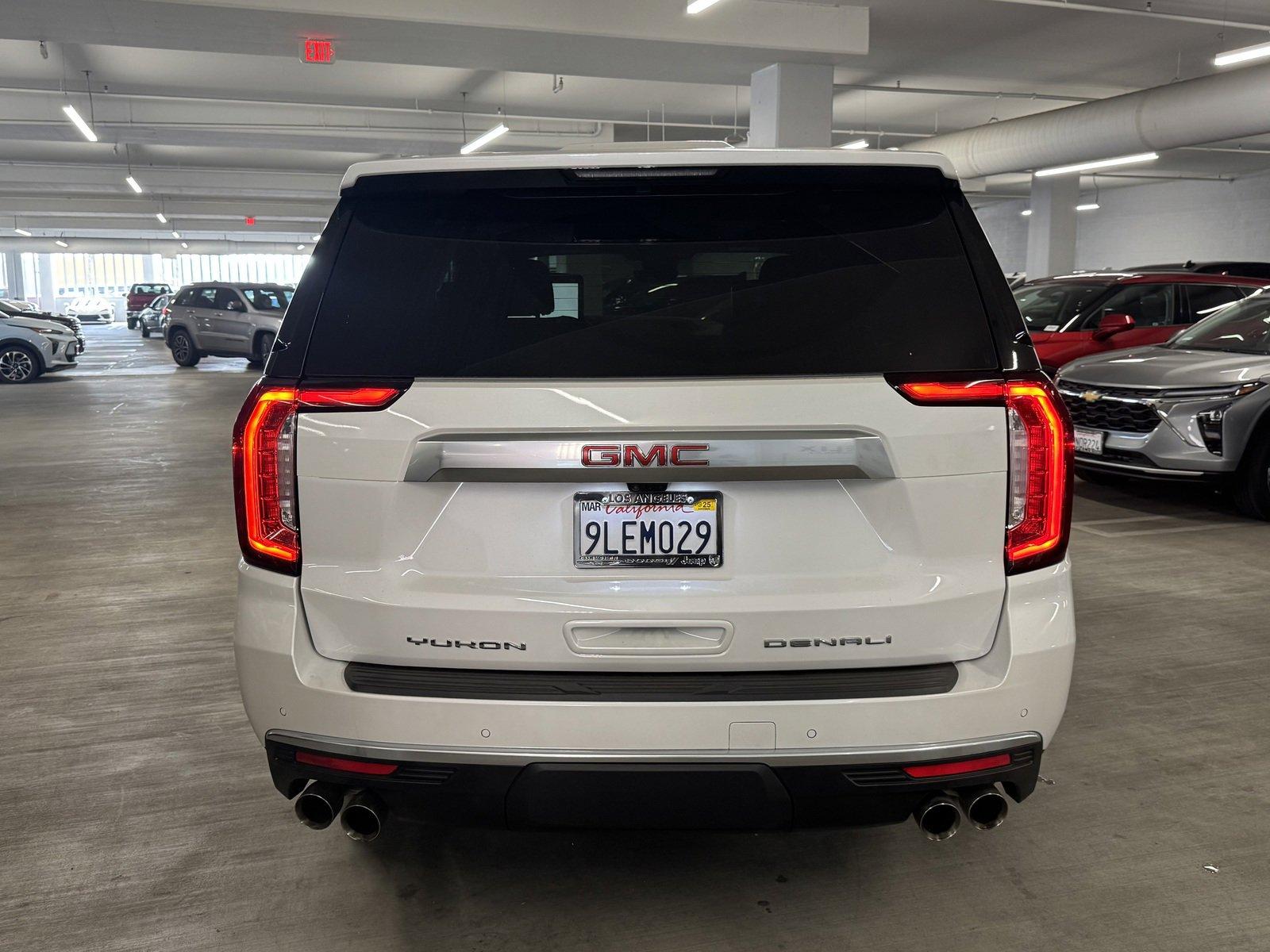 2024 GMC Yukon Vehicle Photo in LOS ANGELES, CA 90007-3794