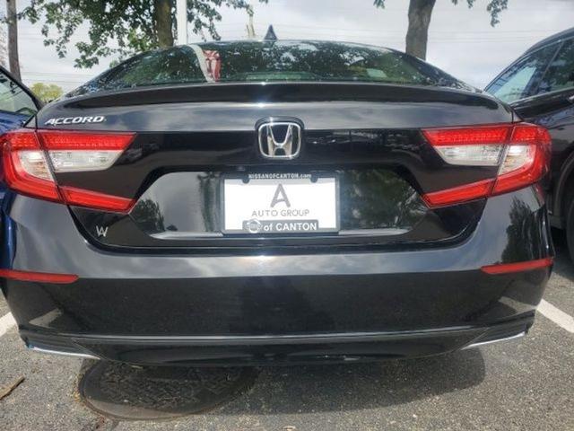 2020 Honda Accord Sedan Vehicle Photo in Canton, MI 48188