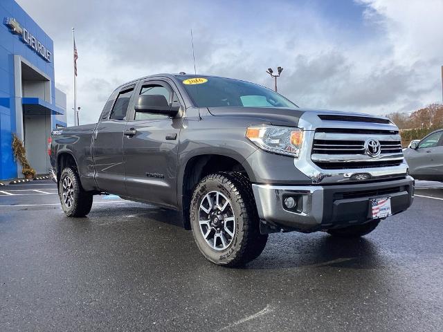 2016 Toyota Tundra 4WD Truck Vehicle Photo in GARDNER, MA 01440-3110