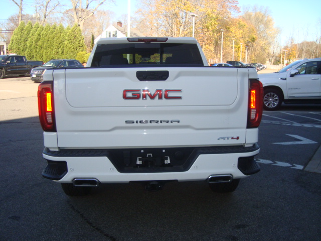 2024 GMC Sierra 1500 Vehicle Photo in PORTSMOUTH, NH 03801-4196