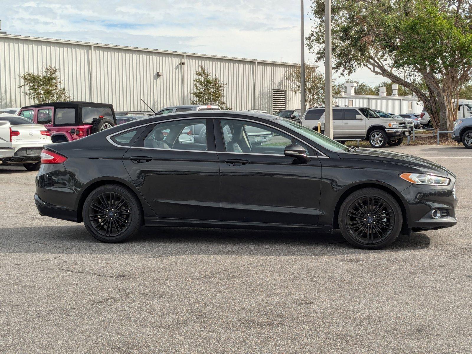 2014 Ford Fusion Vehicle Photo in St. Petersburg, FL 33713