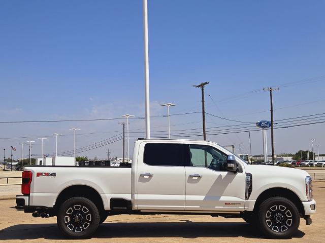 2024 Ford Super Duty F-250 SRW Vehicle Photo in Weatherford, TX 76087-8771